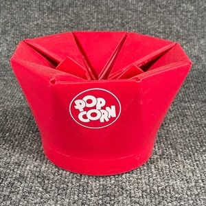 *Chef'n Pop Red Tot Microwave Popper